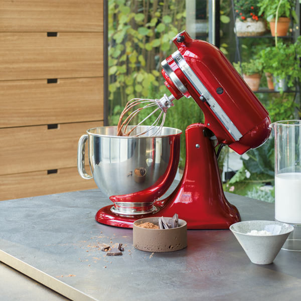 KitchenAid 5-Quart Artisan Design Series Tilt-Head Stand Mixer | Candy  Apple Red